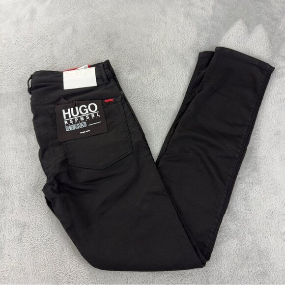 Hugo Boss NWT Men's Size 34x32.5 Jersey Denim Black Denim Jeans Straight Leg 734 - Picture 1 of 11